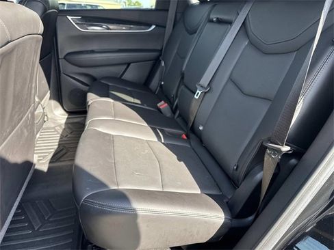 Used 2022 Cadillac XT5 Premium Luxury w/ Technology Package image 13