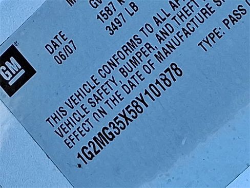 Used 2008 Pontiac Solstice GXP w/ Premium Package image 27