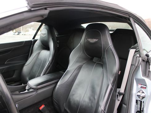 Used 2014 Aston Martin Vanquish Volante RWD image 10