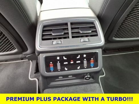 Used 2022 Audi A6 Premium Plus w/ Premium Plus Package image 11