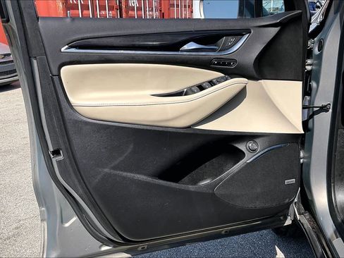 Used 2019 Buick Enclave Premium image 21