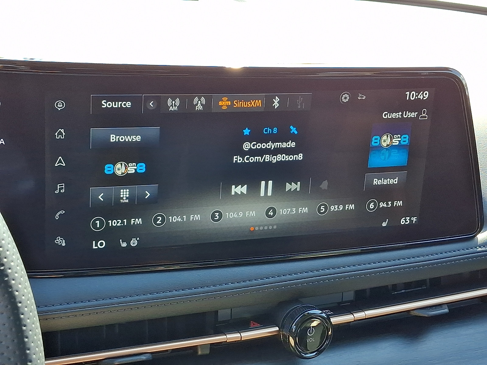 Certified 2023 Nissan Ariya FWD image 16