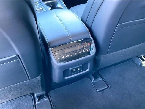 Certified 2026 INFINITI QX60 Luxe w/ Cargo Package FWD image 35