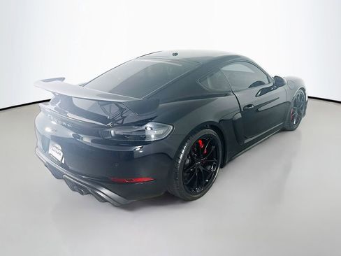Certified 2022 Porsche 718 Cayman GT4 RWD image 9