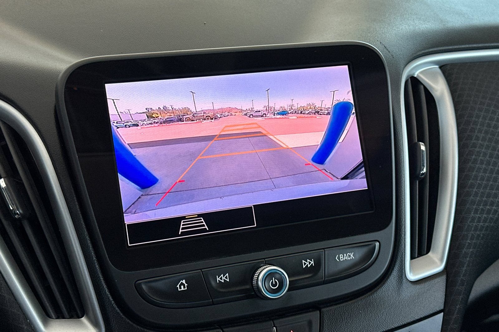 Used 2023 Chevrolet Malibu LT FWD image 25