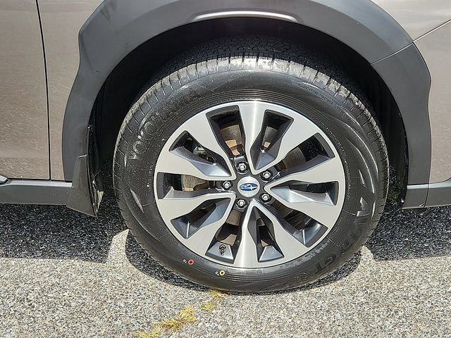 Used 2023 Subaru Outback Limited AWD/4WD image 8