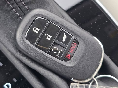 New 2026 Honda HR-V EX-L image 32