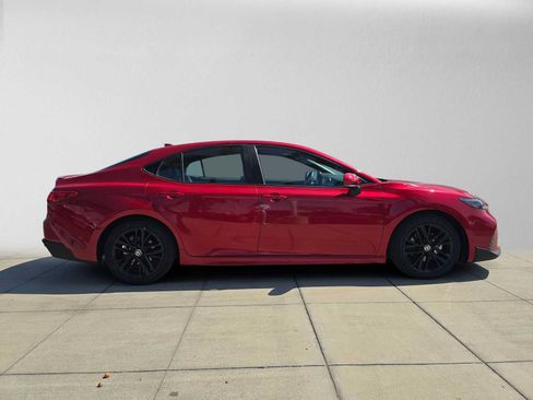 Certified 2025 Toyota Camry SE FWD image 2