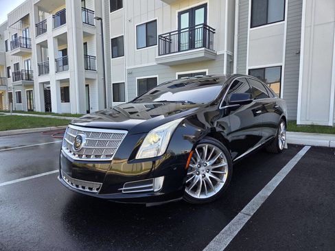 Used 2014 Cadillac XTS Platinum image 1