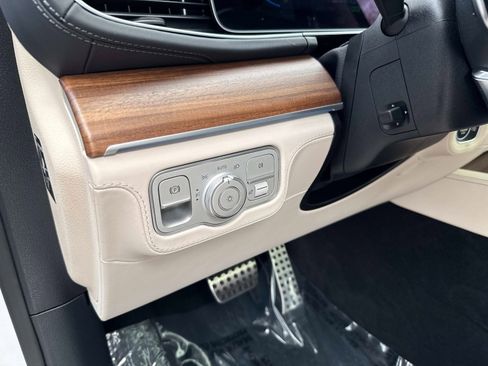 Certified 2023 Mercedes-Benz GLE 53 AMG 4MATIC image 21