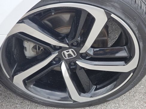 Used 2018 Honda Accord Sport image 3