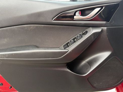 Used 2016 MAZDA MAZDA3 i Sport FWD image 18