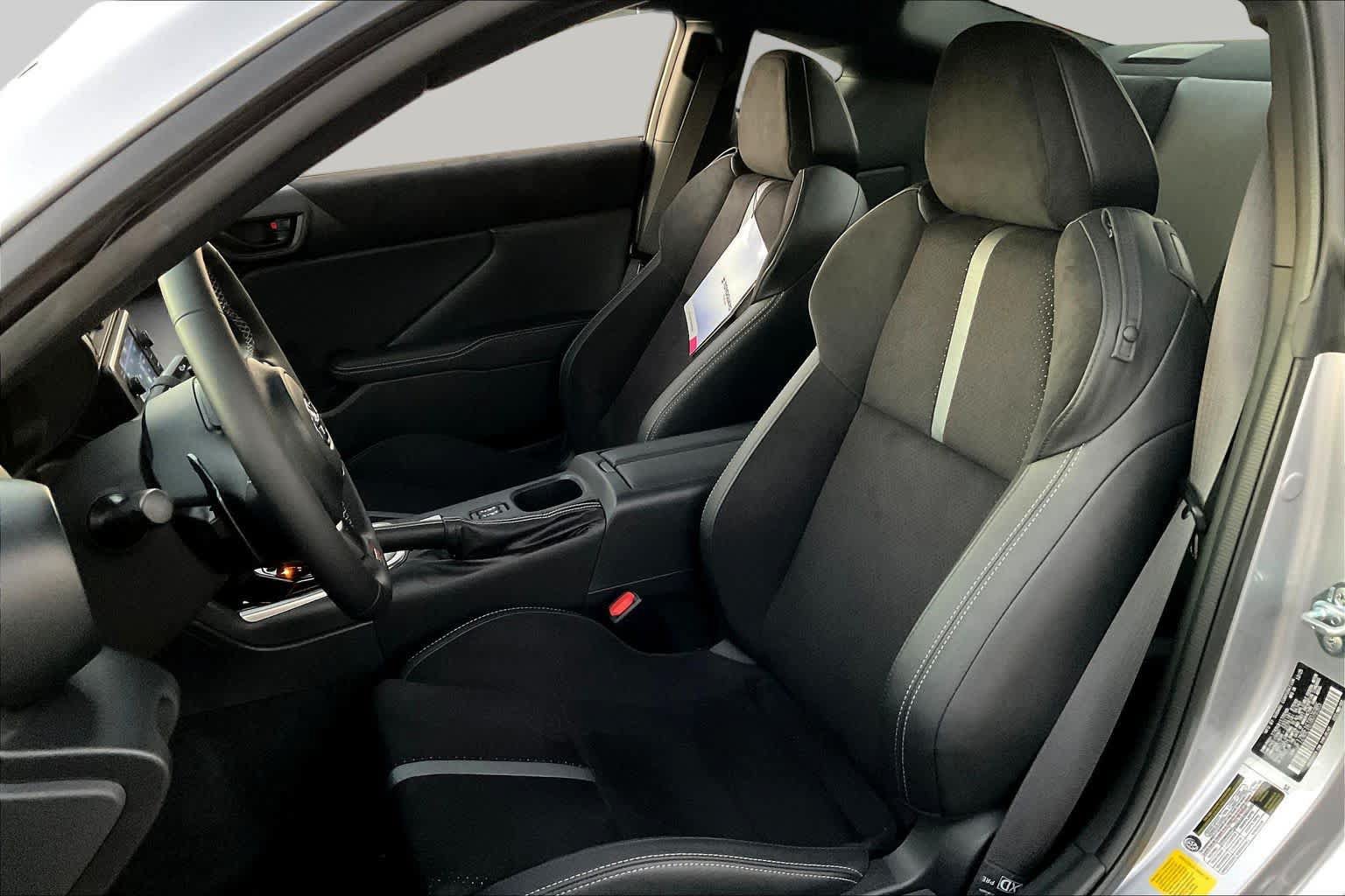 Used 2026 Toyota GR86 Premium w/ Performance Package RWD image 8