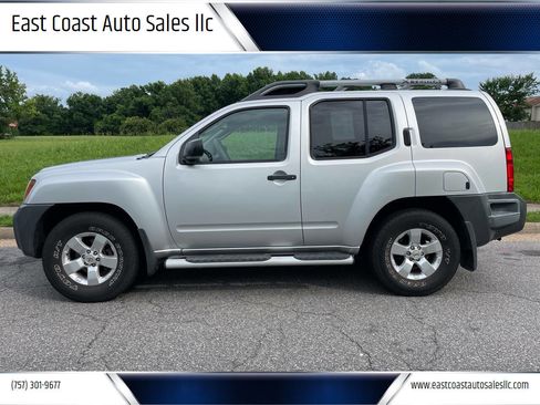 Used 2010 Nissan Xterra S image 1
