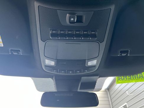 Used 2022 Ford F250 Lariat w/ Tremor Off-Road Package image 33