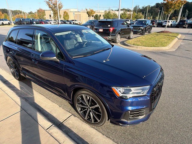 Used 2022 Audi Q7 3.0T Prestige w/ Prestige Package AWD/4WD image 9