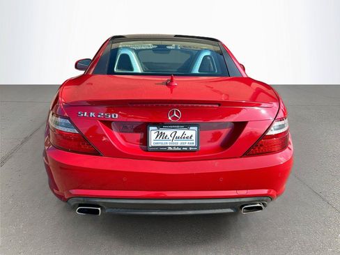 Used 2014 Mercedes-Benz SLK 250 image 5