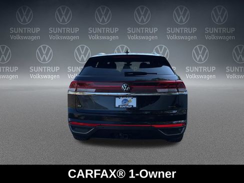 Used 2024 Volkswagen Atlas Cross Sport SE w/ Panoramic Sunroof Package AWD/4WD image 4