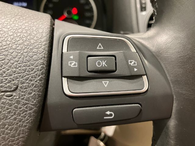 Used 2012 Volkswagen Tiguan S FWD image 32