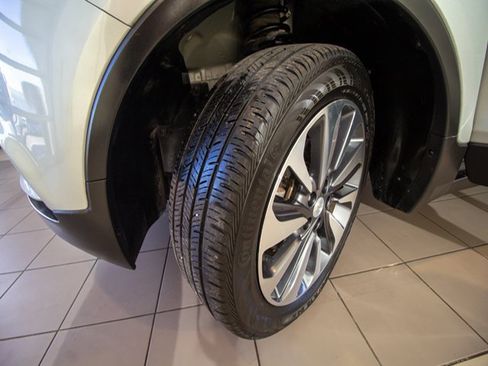 Used 2022 Buick Encore Preferred w/ Safety Package image 23