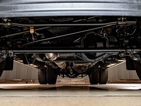 Used 2023 Ford F450 Lariat w/ Camper Package image 11