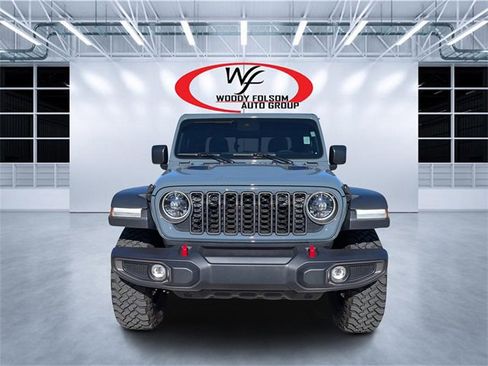 Used 2025 Jeep Gladiator Rubicon image 8