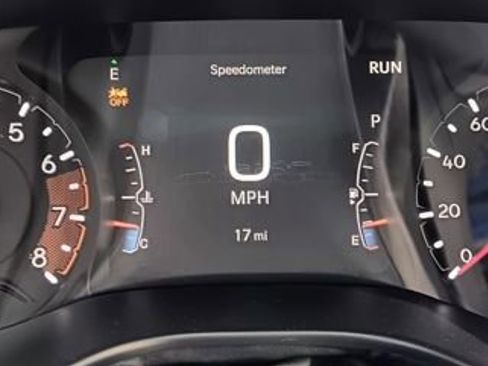 New 2026 Jeep Compass Latitude image 17