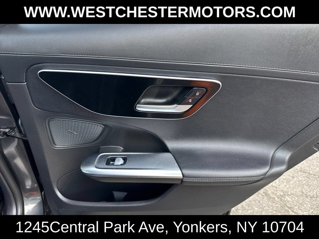 Used 2023 Mercedes-Benz C 43 AMG 4MATIC Sedan image 18