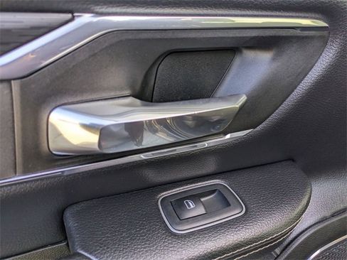 Used 2024 RAM 1500 Laramie image 24