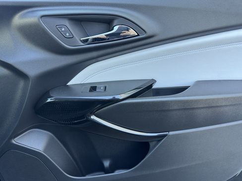 New 2026 Chevrolet Trax LT FWD image 22