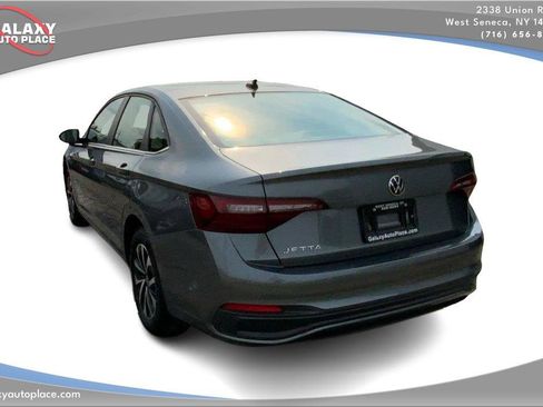 Used 2024 Volkswagen Jetta S FWD image 7