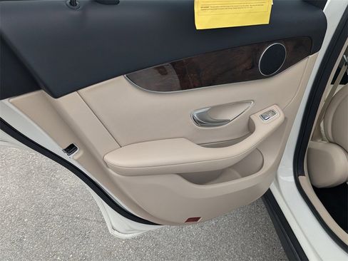 Used 2018 Mercedes-Benz GLC 300 image 18