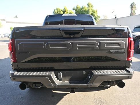 Used 2018 Ford F150 Raptor w/ Equipment Group 802A Luxury image 10