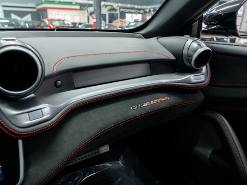Used 2020 Ferrari GTC4Lusso T RWD image 34