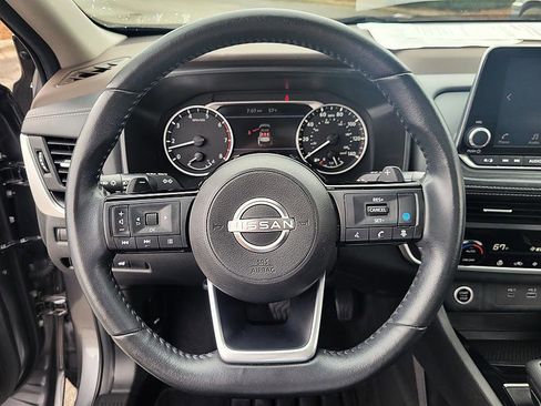 Certified 2023 Nissan Rogue SV w/ SV Premium B Package image 13