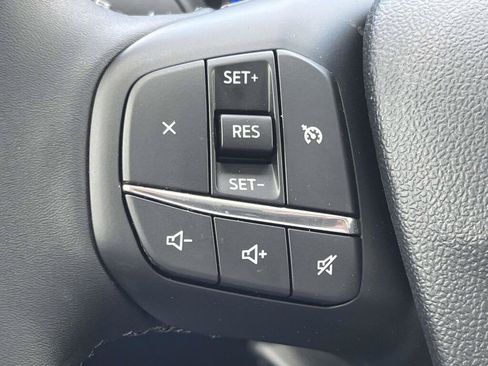 New 2026 Ford Maverick XLT w/ XLT Luxury Package FWD image 31