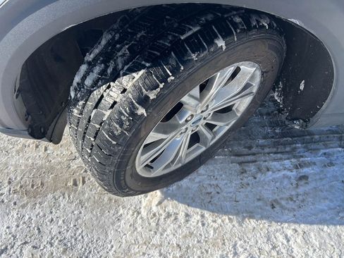 Certified 2024 Ford Explorer Limited image 35