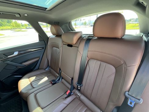 Used 2020 Audi Q5 2.0T Premium Plus AWD/4WD image 31
