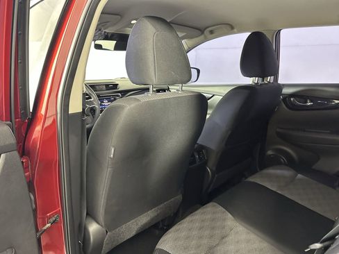 Used 2020 Nissan Rogue Sport SV FWD image 24