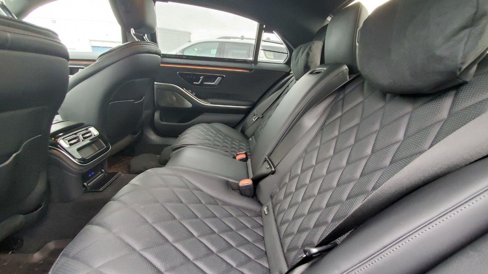 Used 2024 Mercedes-Benz S 580 4MATIC Sedan image 5