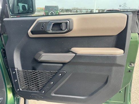 Certified 2023 Ford Bronco Wildtrak image 31