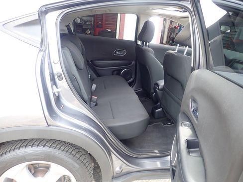 Used 2017 Honda HR-V EX image 27