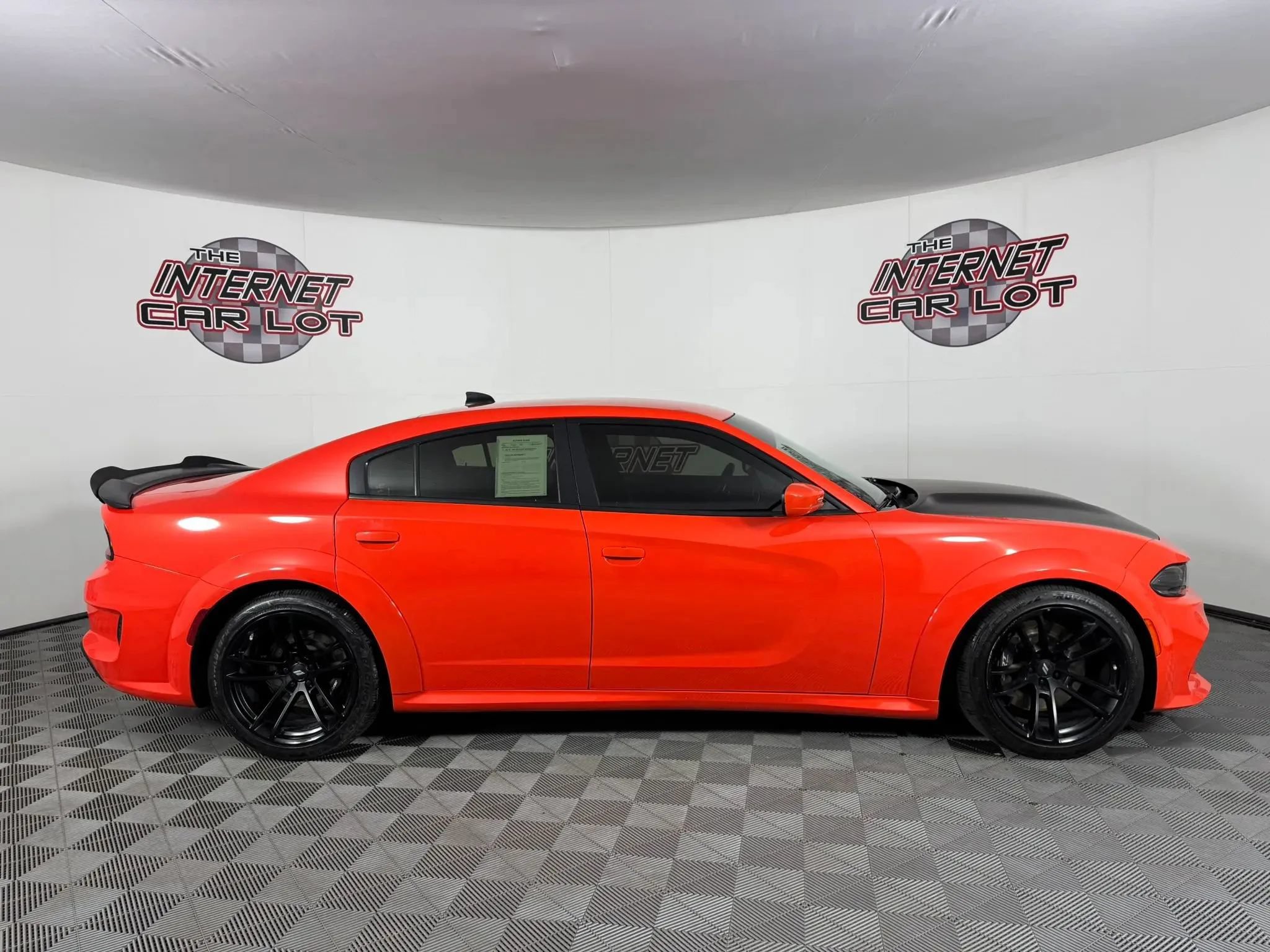 Used 2020 Dodge Charger Scat Pack RWD image 8