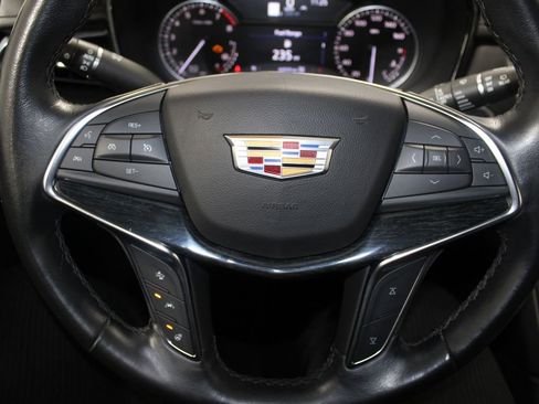 Used 2023 Cadillac XT5 Premium Luxury image 35