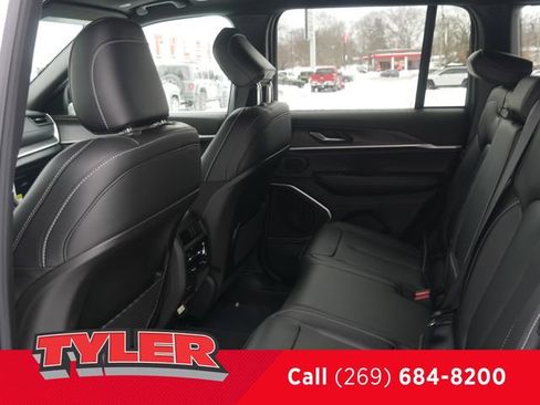 New 2026 Jeep Grand Cherokee Limited image 42