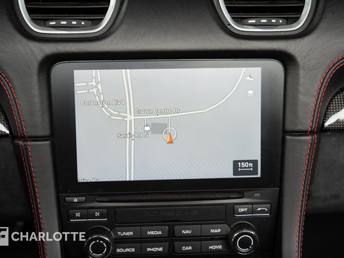 Used 2021 Porsche 718 Boxster Spyder RWD image 29