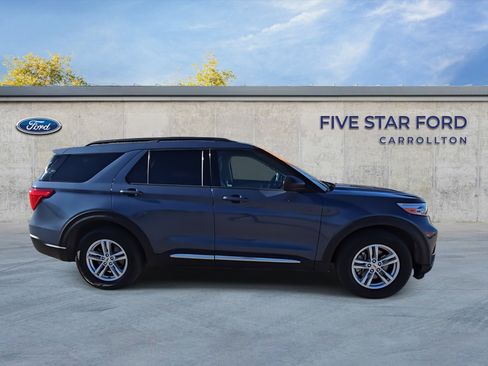 Certified 2021 Ford Explorer XLT w/ Equipment Group 202A image 10