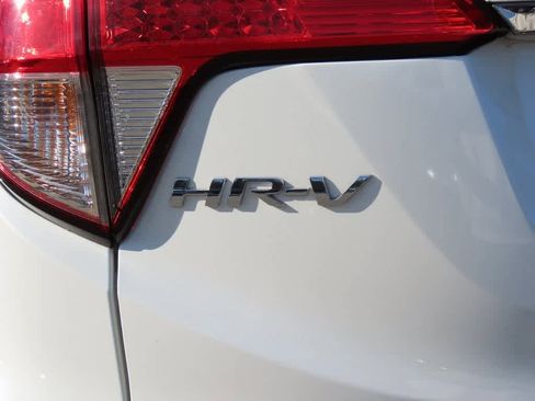 Certified 2020 Honda HR-V EX-L image 7