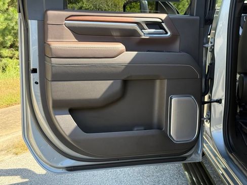 Certified 2026 GMC Sierra 2500 Denali w/ Denali Reserve Package AWD/4WD image 22