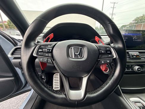 Used 2022 Honda Accord Sport image 9